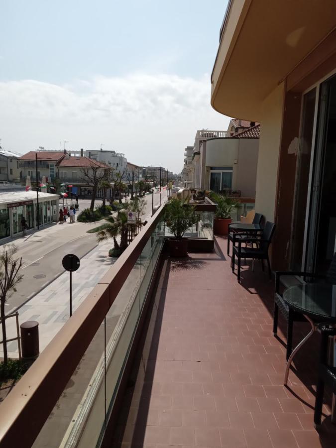 Hotel Acapulco Rimini Ngoại thất bức ảnh